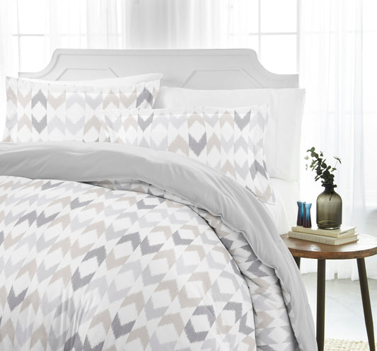 Chevron Sleep Pattern 3-Piece Reversible Duvet Cover Set