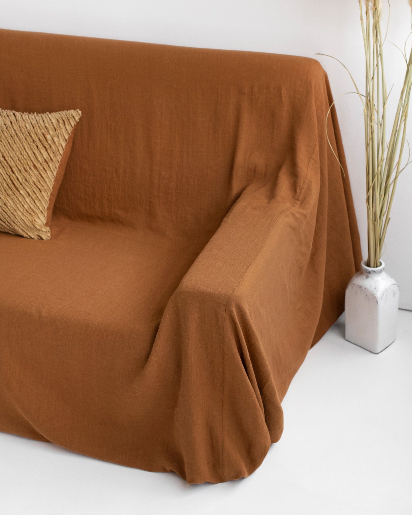Linen couch cover in Cinnamon